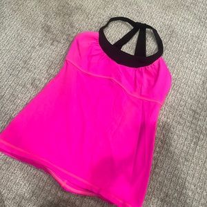 Lululemon hot pink and black tank with but in bra